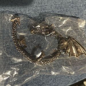 Dragon ear cuff